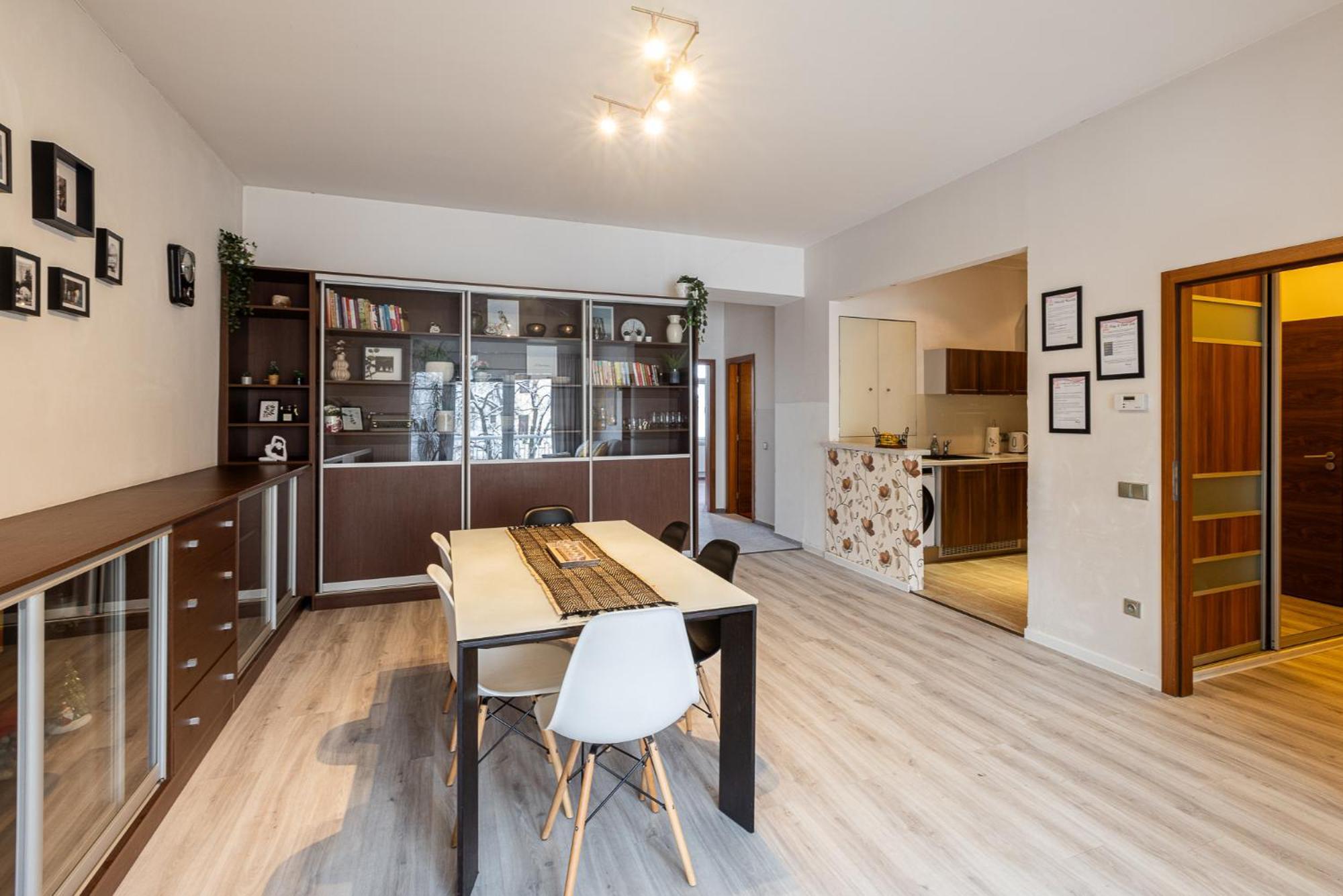 Nice Big Apartment 2Bds - Belgicka Prag Eksteriør billede